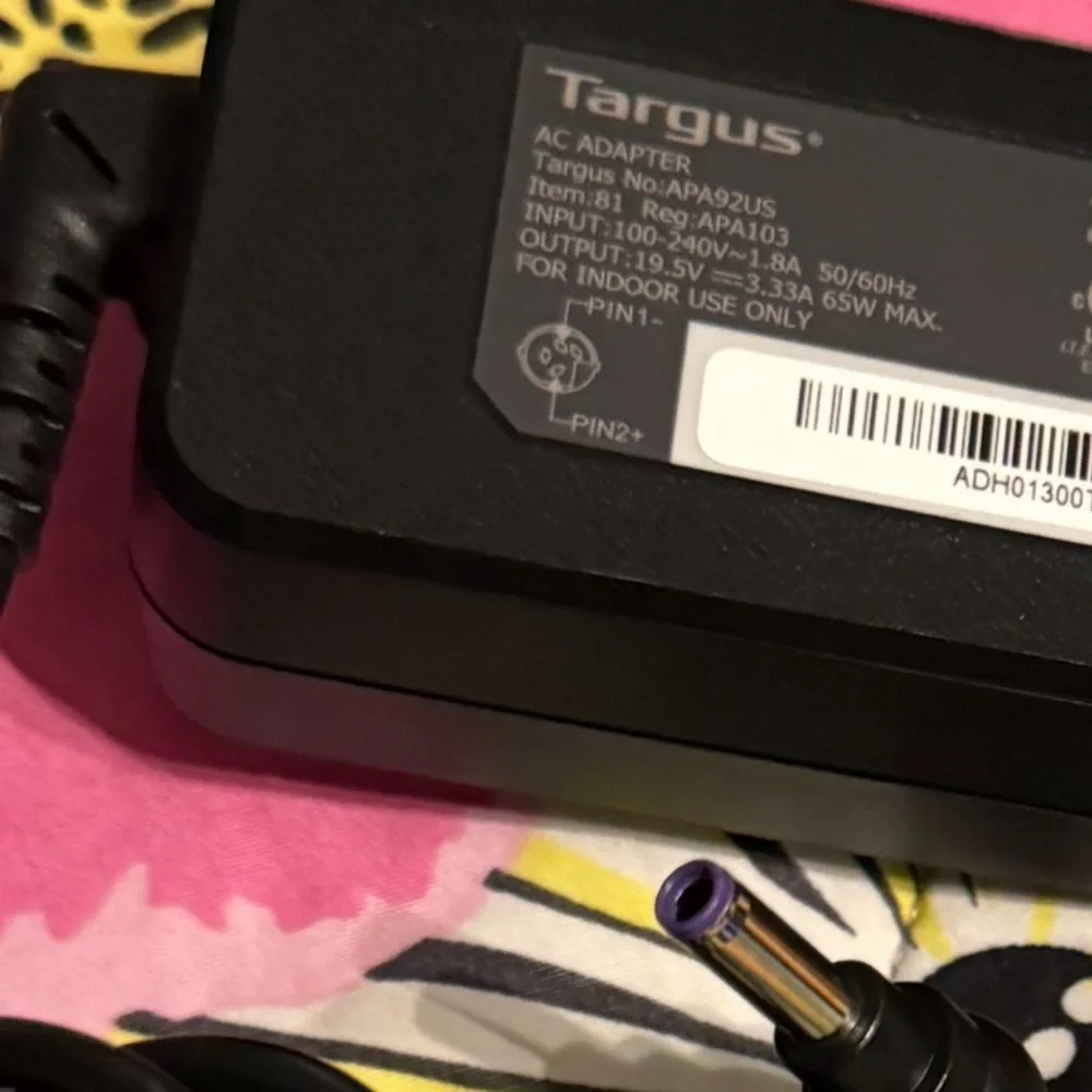 Targus Black Power Adapter